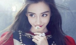 明星娱乐圈吃瓜杨颖是谁,娱乐圈的焦点人物，揭秘她的明星之路